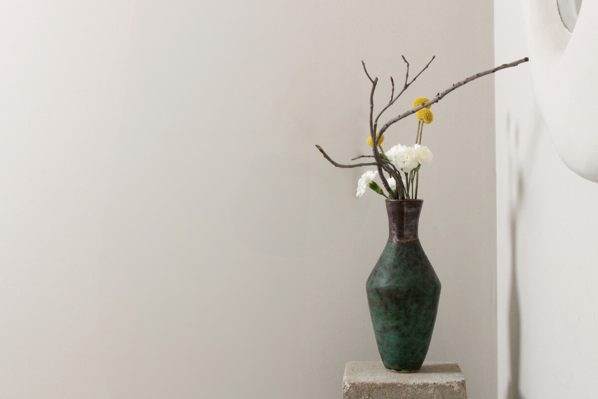 Unity art deco ceramic vase in green and copper glaze - art deco with industrial touch